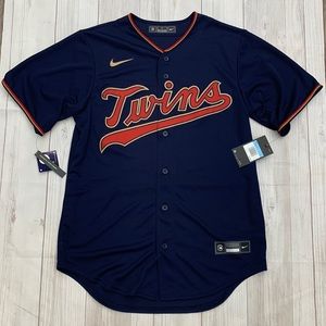 Nike Berrios #17 Minnesota Twins Baseball Jersey Size M T770-MTA9 NWT